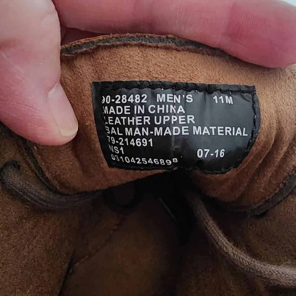 Dockers Brown Tussock Chukka Leather Boots mens size 11 M‎